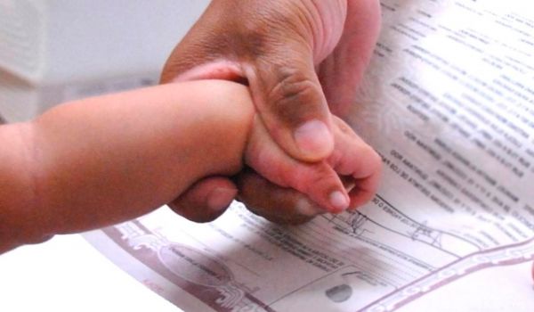 requisitos para registrar un bebé